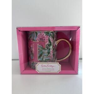 New Lilly Pulitzer Initial "T" Coffee Mug Pink Gold Handle Floral Porcelain Gift